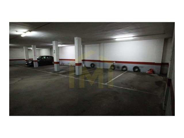 Parking En venta en Auditorio - Seminario - Parque De Invierno, Oviedo photo 0