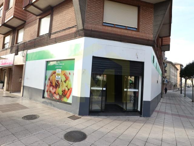 Local En alquiler en Cerdeño - El Palais - Mercadín, Oviedo photo 0