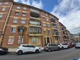 Piso En venta en Oviedo photo 0