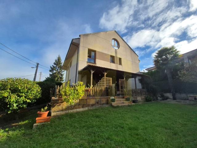 Casa En venta en Colloto, Oviedo photo 0