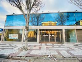 Local En venta en Soria photo 0