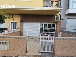 En venta Local comercial photo 0