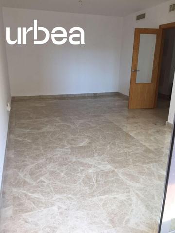 Piso En venta en Cruz De Humilladero- Paseo De Los Tilos, Málaga photo 0