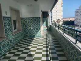 Gran piso en el parque mediterraneo de 4 habs y 2 baños, con 165 m² y 2 amplias terrazas photo 0
