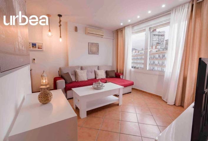 Piso exterior en el centro de Torremolinos con licencia turística y alto rendimiento photo 0