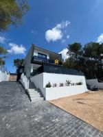 Villa En venta en Sant Pere de Ribes photo 0