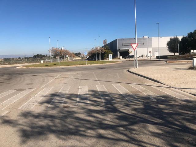 Terreno en venta en Torrente de 1153 m2 photo 0