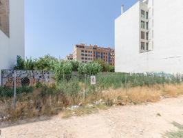 Terreno en venta en València de 314 m2 photo 0