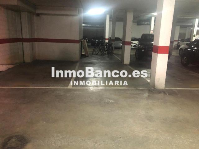 Plaza De Parking en venta en València de 10 m2 photo 0
