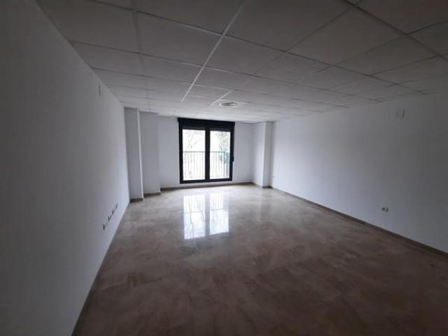 Oficina en venta en Carlet de 110 m2 photo 0