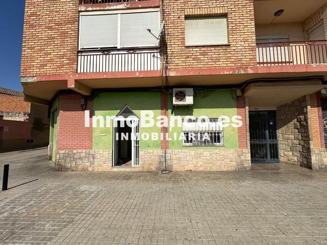 Local en venta en Moncada de 274 m2 photo 0