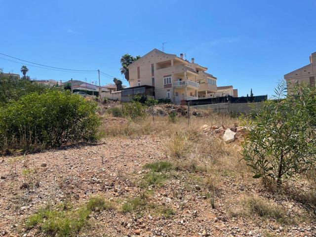 Terreno en venta en Chiva de 921 m2 photo 0