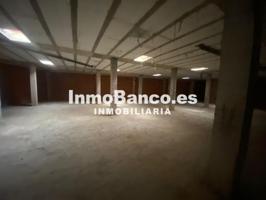 Local en venta en Utiel de 777 m2 photo 0