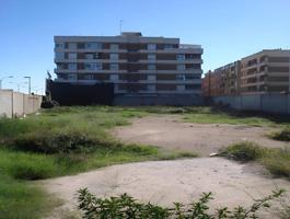 Terreno en venta en Sedaví de 1038 m2 photo 0
