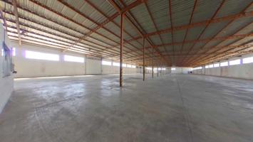 Nave Industrial en venta en Oliva de 3204 m2 photo 0