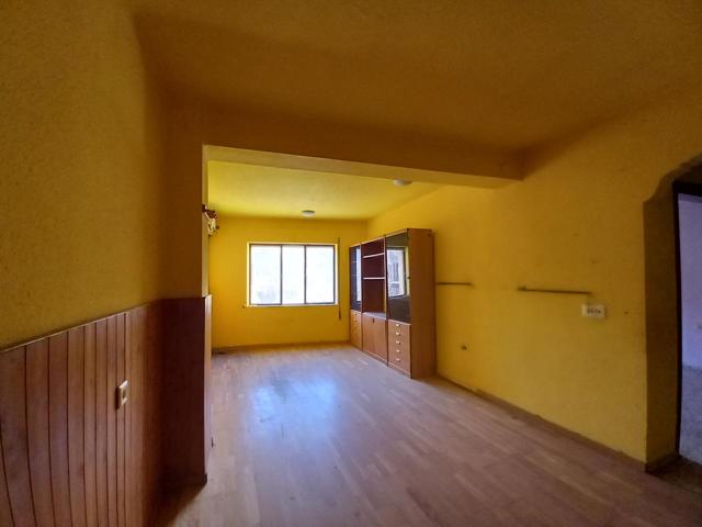 Piso en venta en Buñol de 96 m2 photo 0