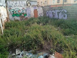 Terreno en venta en València de 88 m2 photo 0