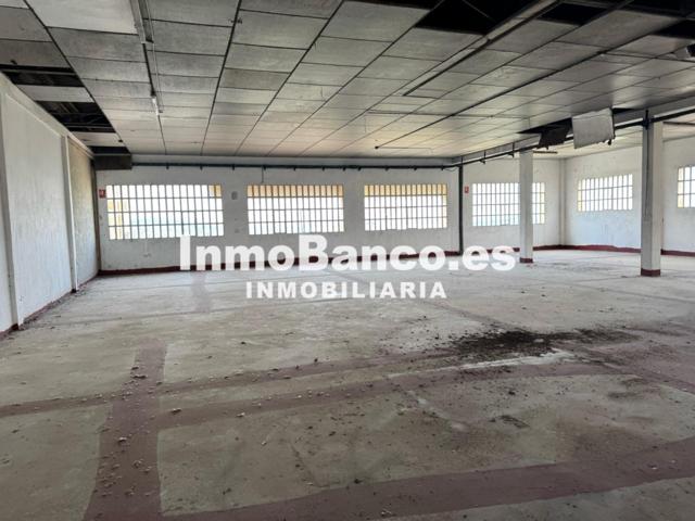 Nave Industrial en venta en Ontinyent de 1364 m2 photo 0