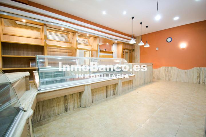 Local en venta en Valencia de 98 m2 photo 0
