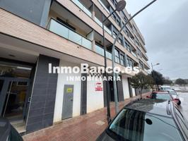 Local en venta en Utiel de 2061 m2 photo 0