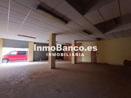 Local en venta en Port de Sagunt de 185 m2 photo 0
