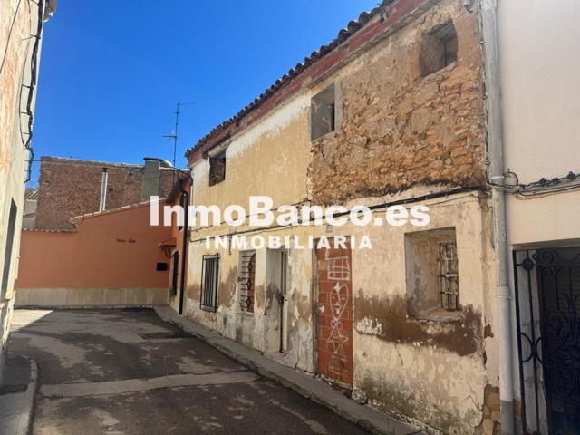 Casa - Chalet en venta en Requena de 173 m2 photo 0