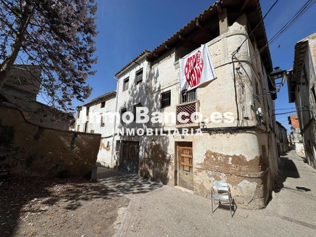 Casa - Chalet en venta en Requena de 228 m2 photo 0