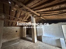 Casa - Chalet en venta en Requena de 420 m2 photo 0