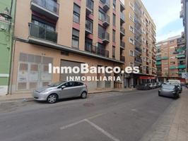 Local en venta en Mislata de 316 m2 photo 0