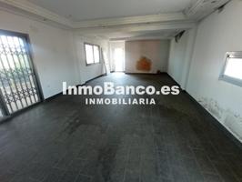 Casa - Chalet en venta en Balcón de Montroy de 195 m2 photo 0