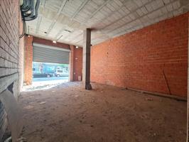 Local en venta en Gandia de 169 m2 photo 0