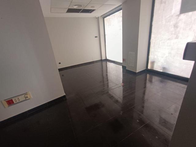 Local en venta en Santa Pola de 309 m2 photo 0