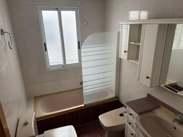 Piso en venta en València de 89 m2 photo 0