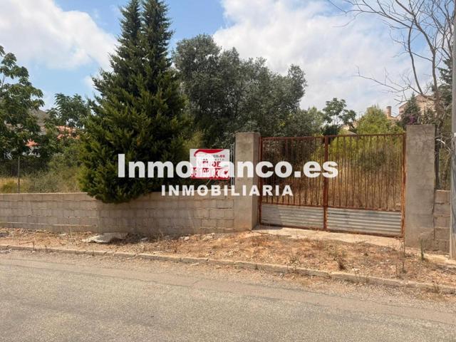 Terreno en venta en Chiva de 577 m2 photo 0
