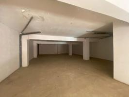 Local en venta en La Alcudia de 169 m2 photo 0