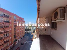 Piso en venta en El Puerto Sagunto de 116 m2 photo 0