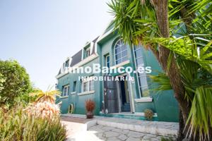Casa - Chalet en venta en Picassent de 339 m2 photo 0