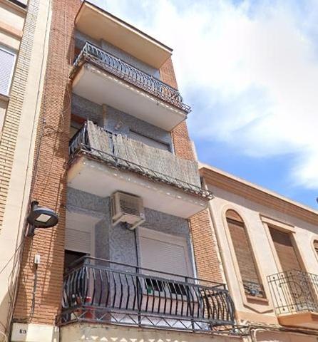 Piso en venta en Torrent de 77 m2 photo 0