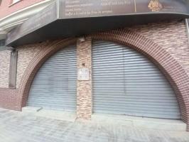Local en venta en Turis de 200 m2 photo 0