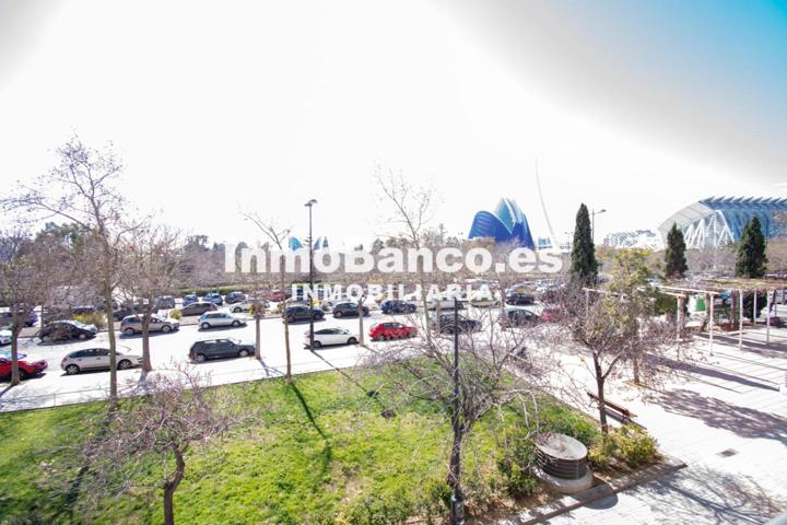 Piso en alquiler en València de 130 m2 photo 0