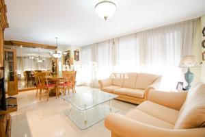 Piso en venta en València de 109 m2 photo 0