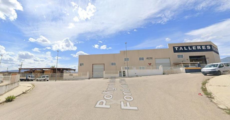 Nave Industrial en venta en monserrat de 428 m2 photo 0