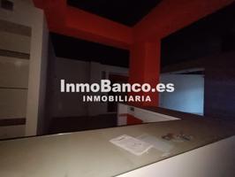 Local en venta en Torrent de 173 m2 photo 0