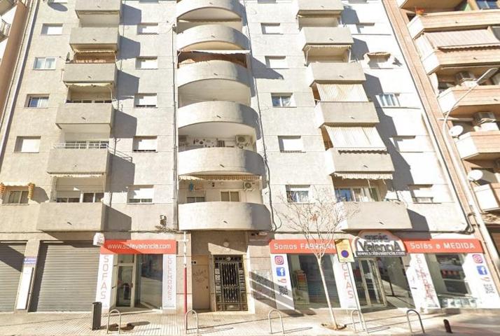 Piso en venta en Gandia de 136 m2 photo 0