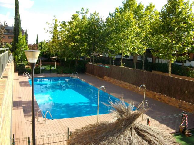Duplex en alquiler en Európolis-Montecillo-Navalcarbón(28232) photo 0