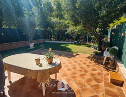 Unifamiliar adosada - Tona photo 0