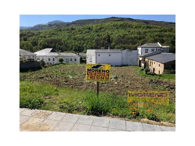 Terreno Urbanizable En venta en Triacastela photo 0