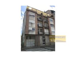 Comunidad En venta en Sarria photo 0