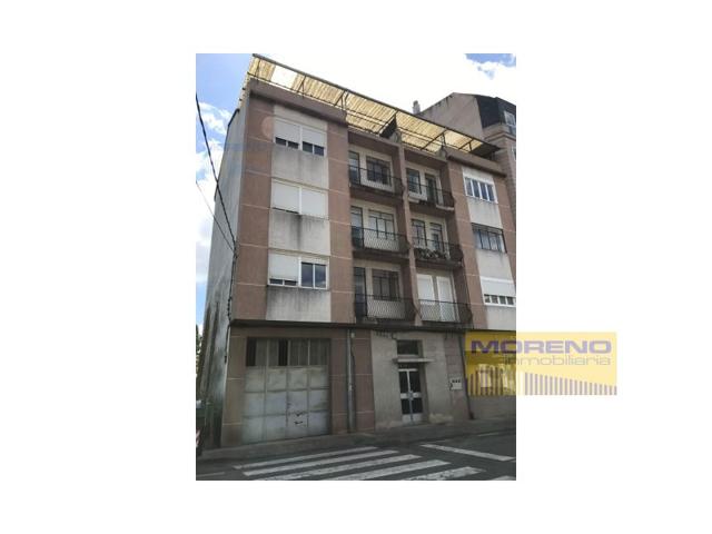 Comunidad En venta en Sarria photo 0