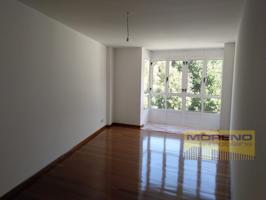 Piso En venta en Triacastela photo 0